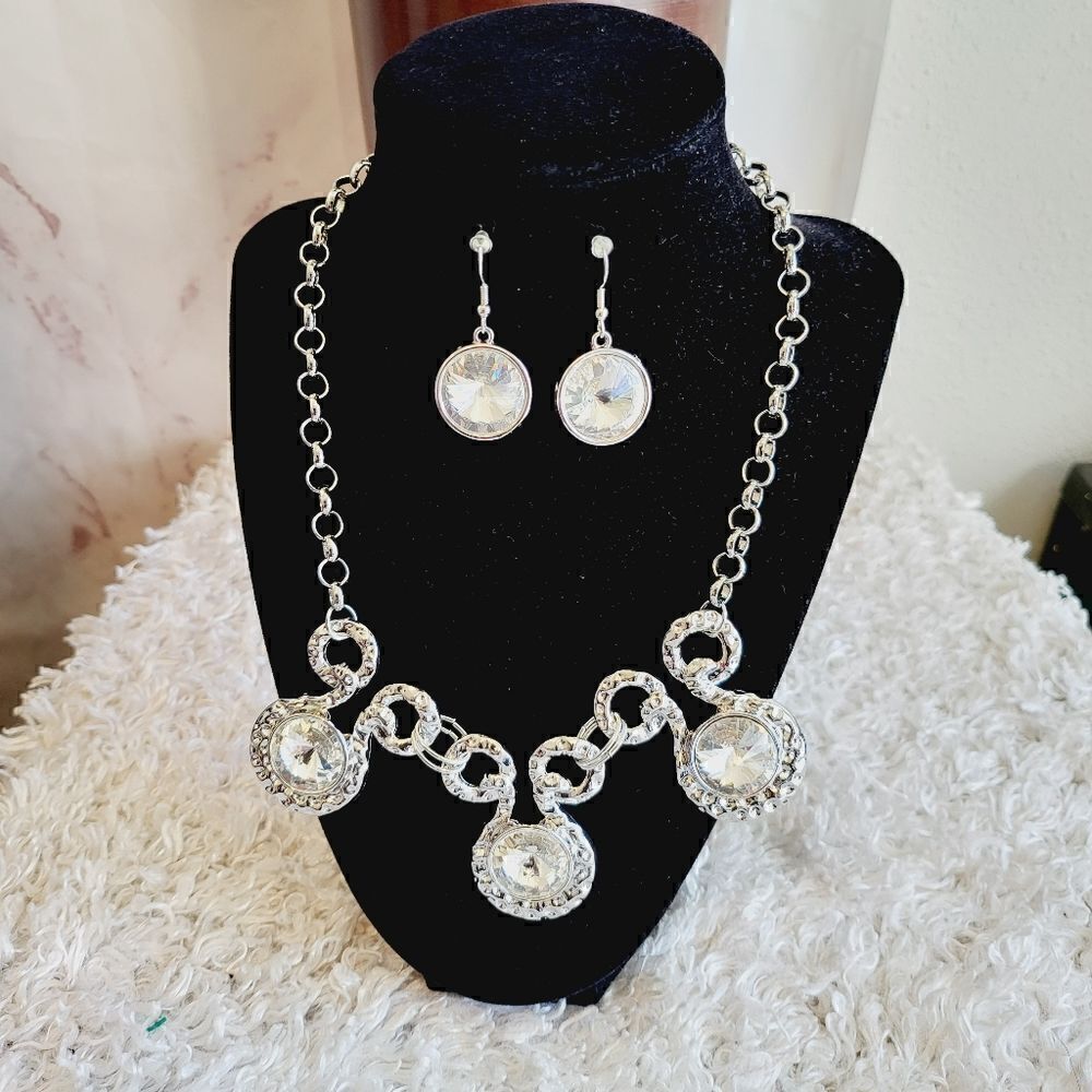 New! Silver tone and crystal necklace with matching crystal earrings